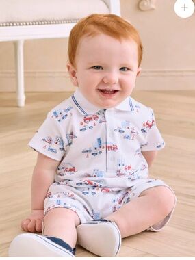 Kissy Kissy Airplane Short Playsuit w/ Collar 0-3 mos no stains no holes
